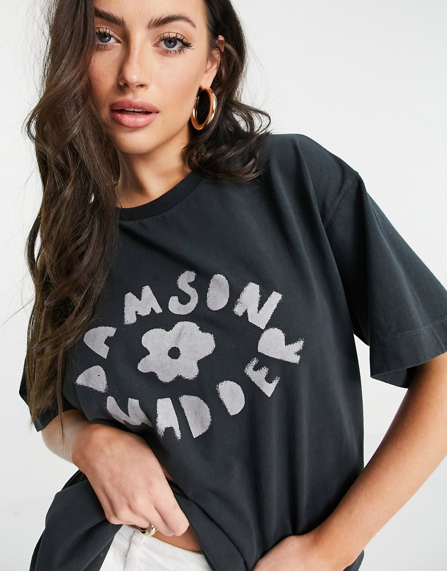 Damson Madder - Afslappet T-shirt med logo-grafik i økologisk bomuld-Sort