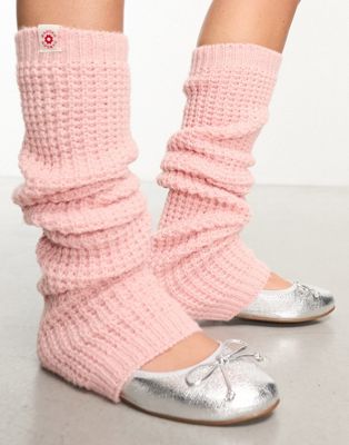Damson Madder chunky knitted leg warmers in pale pink