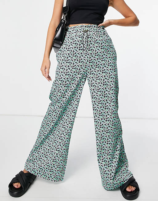 Women Damson Madder organic cotton wide leg trousers in ditsy floral co-ord 