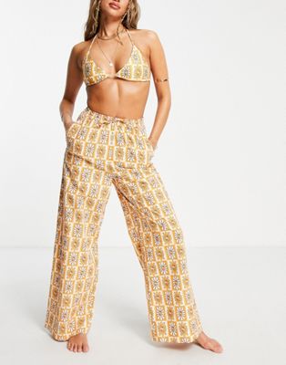Damson Madder beach trouser in groovy daisy - ASOS Price Checker