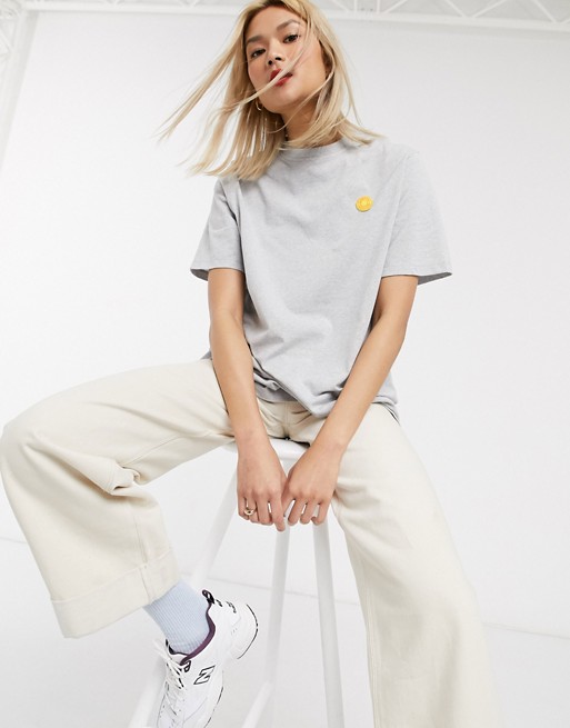 Damson Madder relaxed t-shirt with contrast crinkle sleeves and embroidered logo