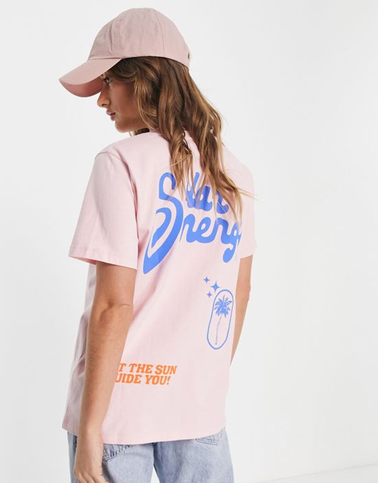 https://images.asos-media.com/products/damson-madder-seek-warmth-t-shirt-in-pink/202271506-2?$n_550w$&wid=550&fit=constrain