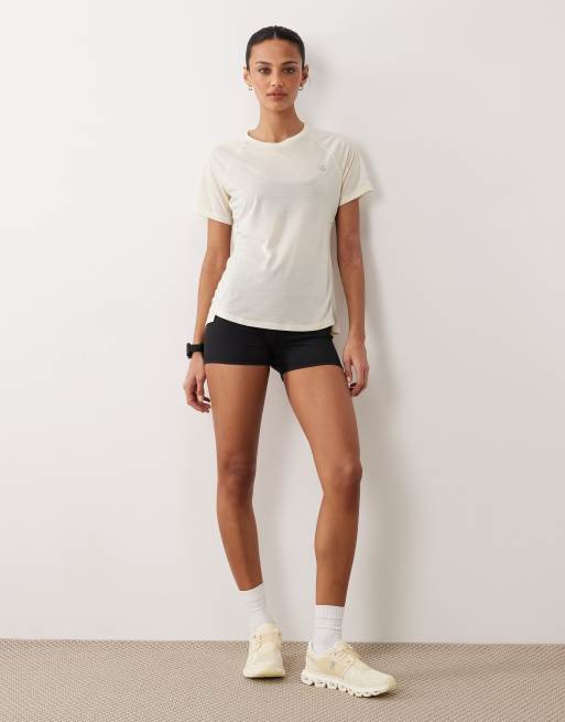 Dare 2b Breathable reflective nimble lightweight t-shirt in almond milk, 3 of 4