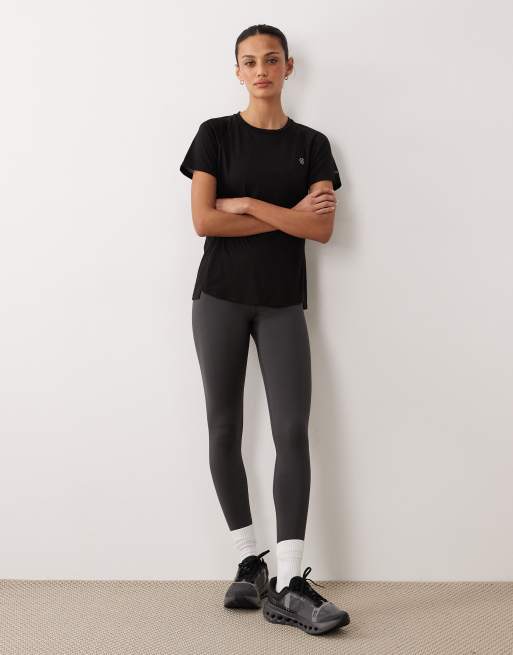 Dare 2b Breathable reflective nimble lightweight t-shirt in black, 3 of 4