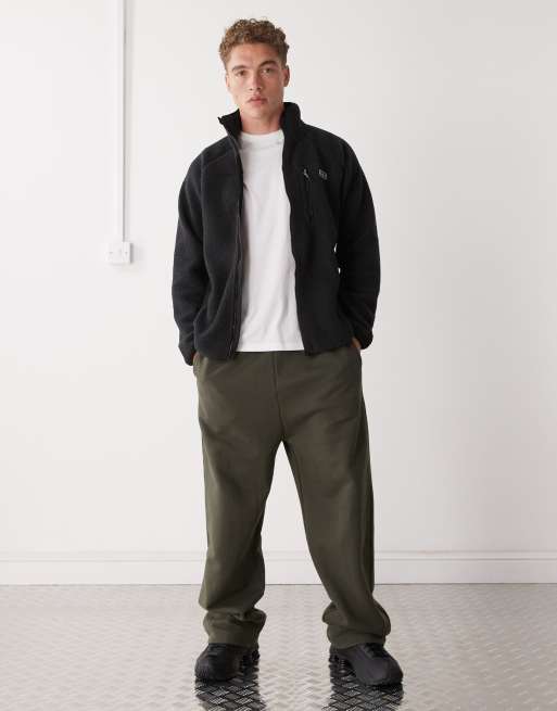 Dare 2b Camber fleece in black, 2 of 5