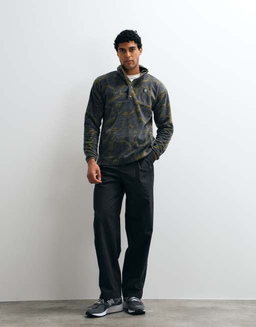 Dare 2b Cosy printed fleece in martini olive cracked print, 2 of 5