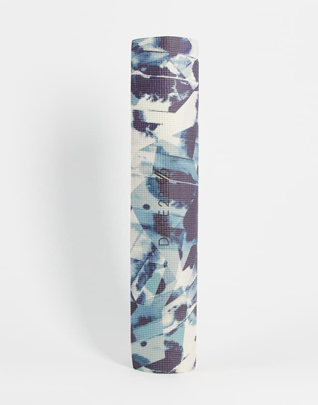 Dare 2b fitness yoga mat in tie dye