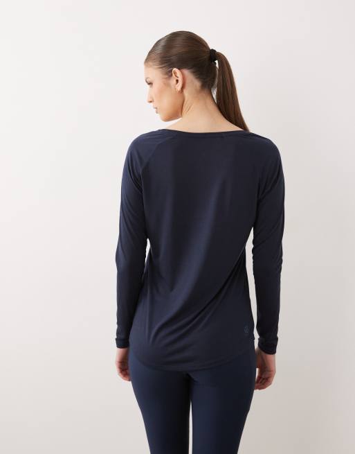 Dare 2b Lightweight quick-dry serenity long sleeved t-shirt in navy, 3 of 4