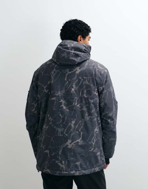 Dare 2b wasserdichte Freeride-Overhead-III-Jacke mit Isolierung in dunklem Cracked-Print, 5 von 5