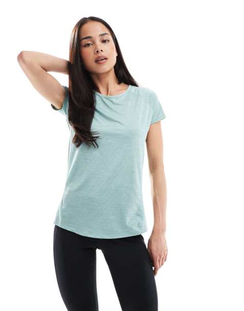 Dare 2b Women's Corral Lightweight T-Shirt in Green - view 1