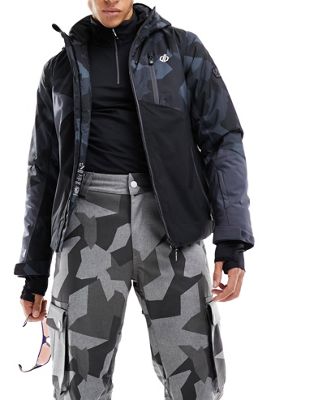 Dare2B Waterproof Insulated ski jacket with ski pass pocket in black