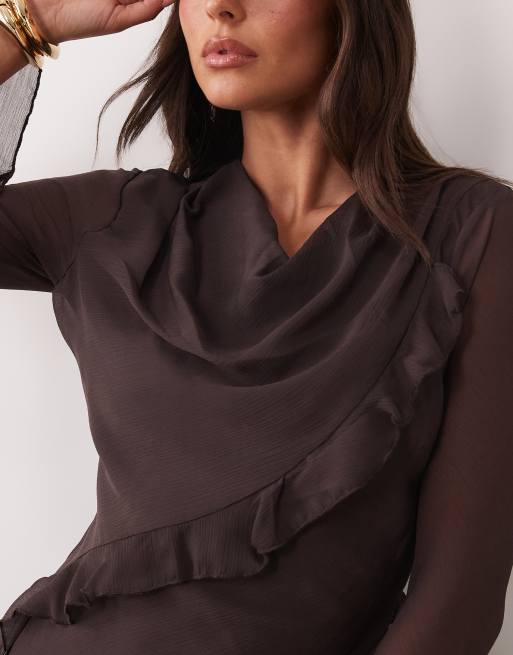 Daska Chiffon-Maxikleid mit hohem Wasserfallausschnitt und Volantdetails in Schokobraun, 4 von 4