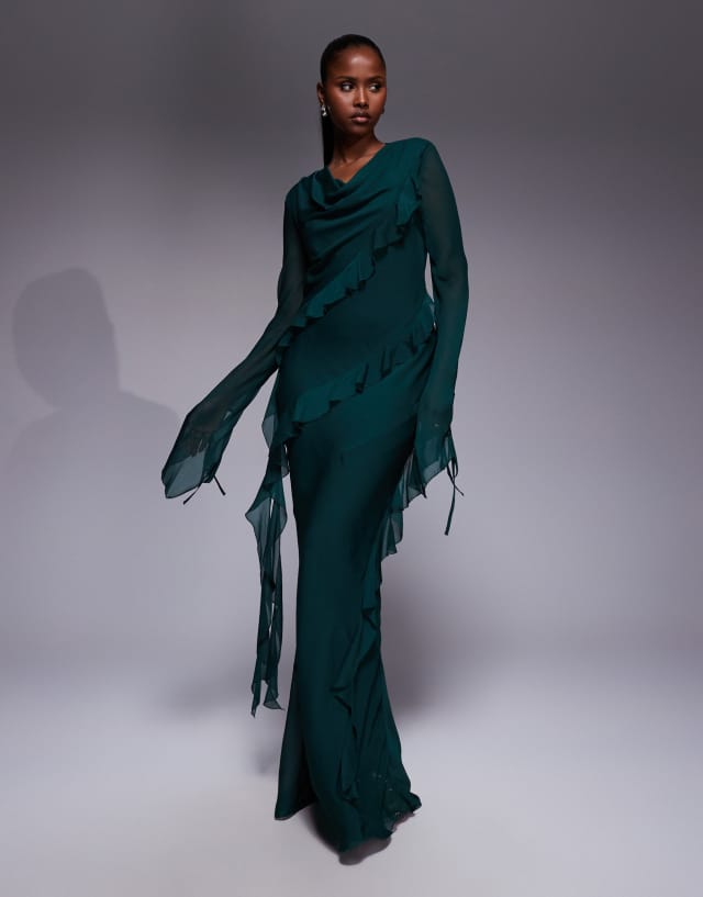daska chiffon ruffle maxi dress in emerald green Size:Regular 16 (XL) LowStock:42740351303731 What To Wear To