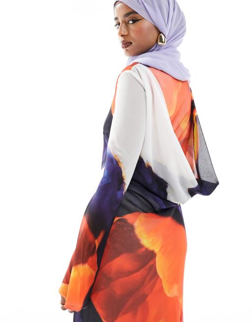Daska drape back maxi dress in placement print , 3 of 4