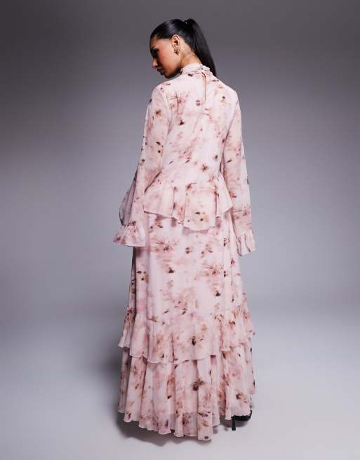 Daska – Hochgeschlossenes Maxikleid in Rosa mit Blumenmuster und mehrlagigen Rüschen, 2 von 4