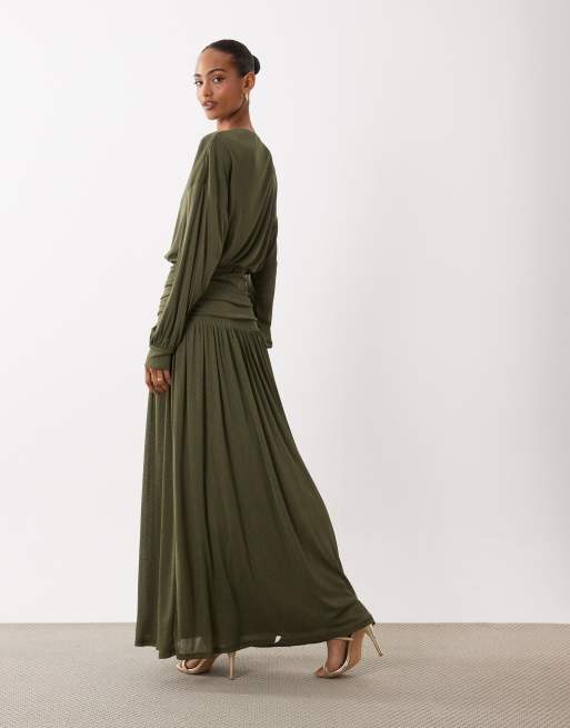 Daska – Leichtes, gerafftes Maxikleid in Khaki mit tiefer Taille und Drapierung, 3 von 4