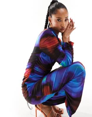 Daska Daska long sleeved ruched midi dress in navy print-Blue