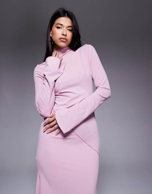 Daska maxi dress with asymmetric seam detail in soft pink 