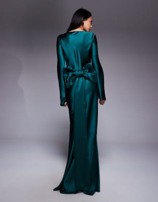 Daska - Satin-Maxikleid in Smaragdgrün mit auffälliger Schleife am Rücken-Marineblau