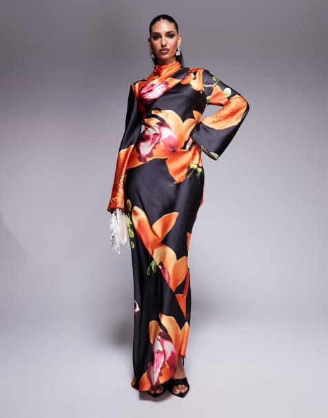 Daska – Satin-Maxikleid mit Blumenmuster auf dunklem Untergrund - view 1