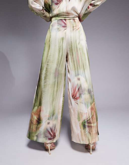 Daska satin pants in floral print - part of a set