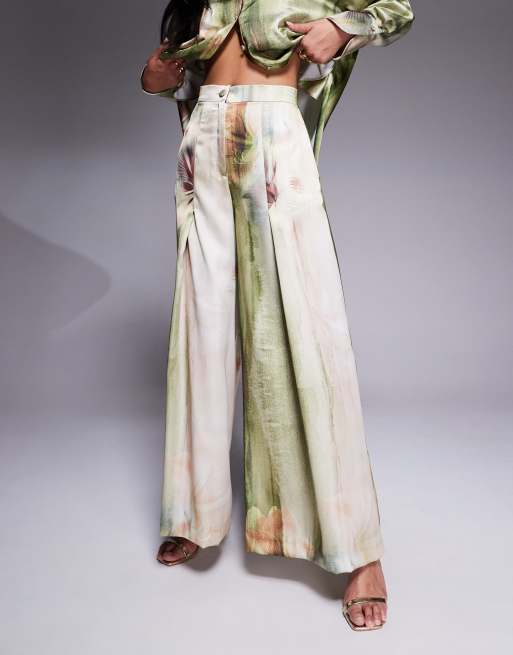 Daska satin pants in floral print - part of a set