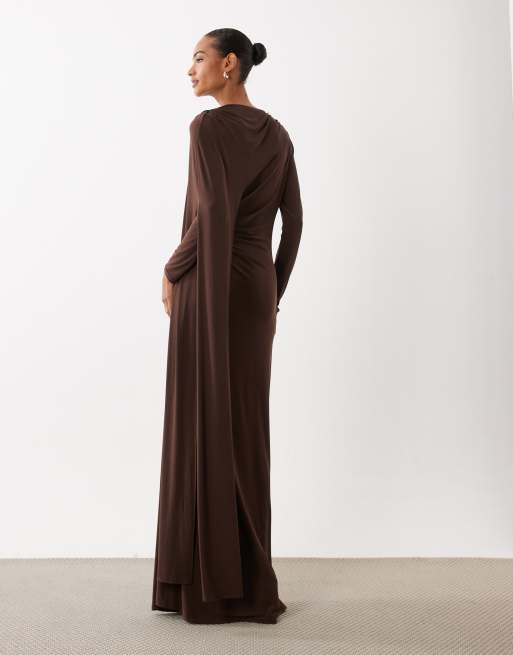 Daska slinky one shoulder cape maxi dress in chocolate, 3 of 4