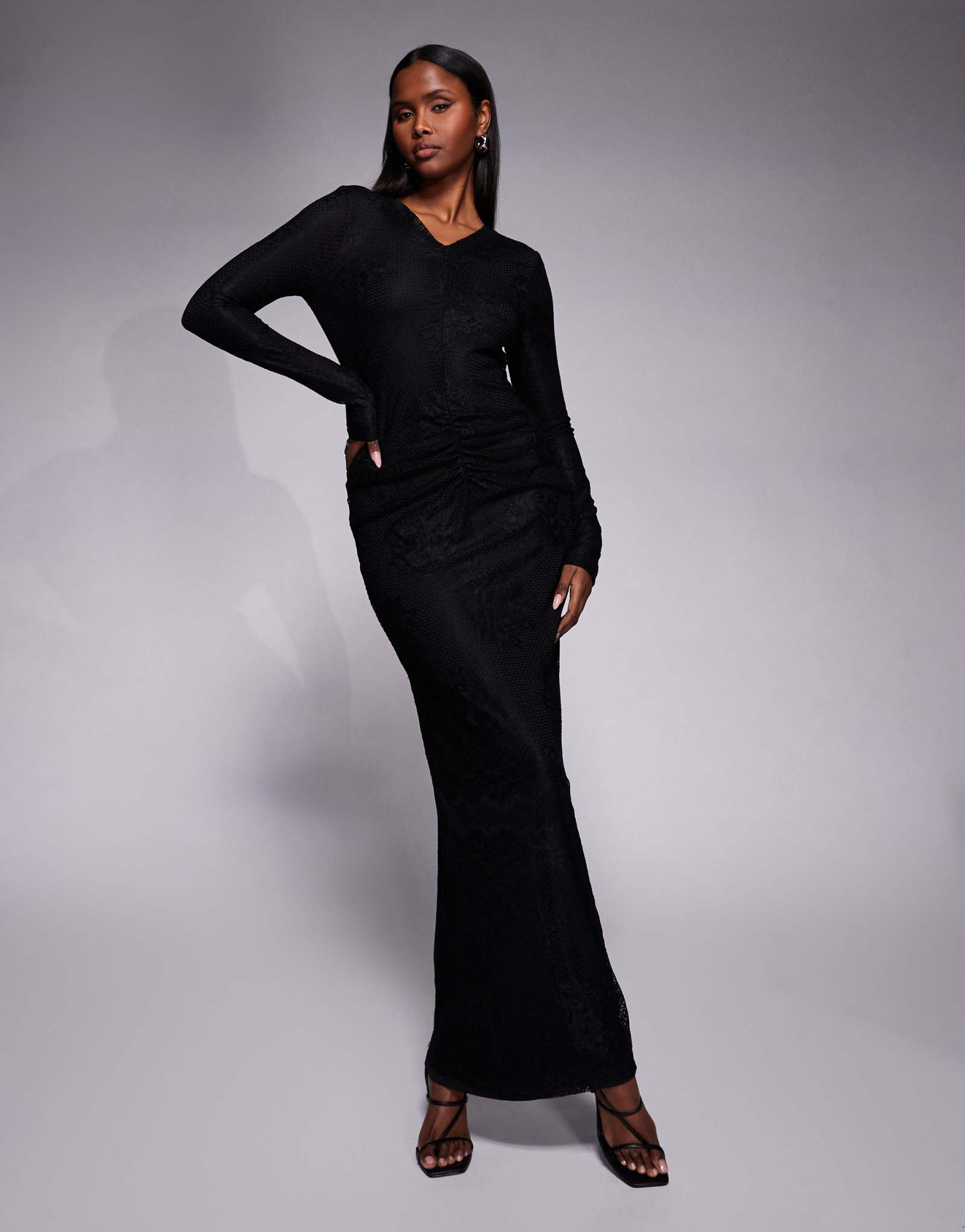 Кружевное макси-платье Daska x ASOS Black collection с присборенной талией черного цвета