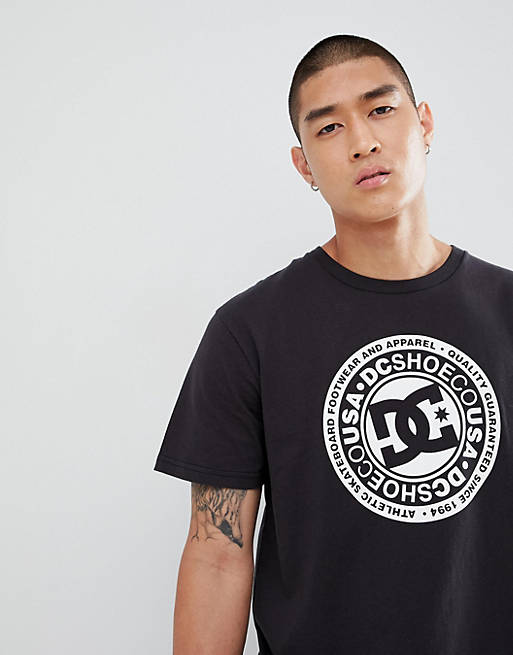 DC Shoes T-Shirt with Chest Logo Print in Black | ASOS
