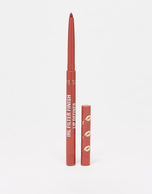 Delineador de labios IRL Filter Finish de Revolution: Tono Burnt Cinnamon
