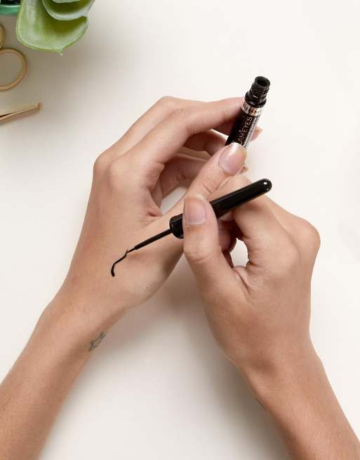 Delineador-líquido-profesional-Glam-Eyes-de-Rimmel-London, 2 de 4