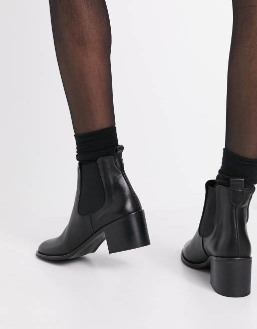 Depp leather heeled store chelsea boots