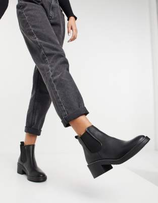 bottines plates en cuir