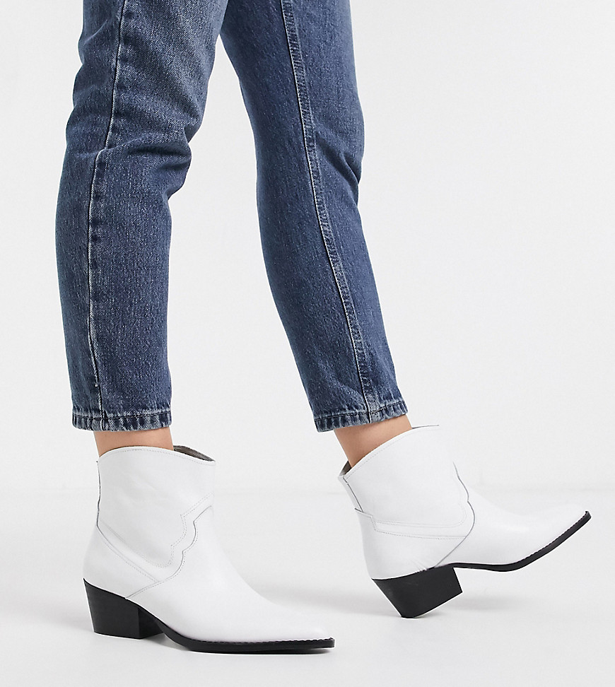 Depp - Cowboy-ankelstøvler i læder i wide fit-Hvid