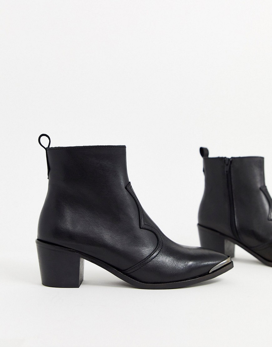 Depp - Cowboystøvler i sort læder med skosnuder i sølv