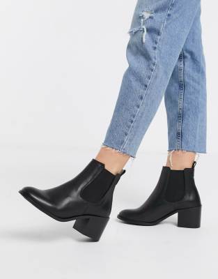 leather heeled chelsea boots