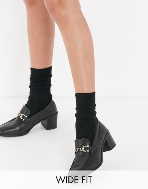 Depp - Mocassins larges en cuir à talon carré mi-haut avec chaîne décorative - Noir