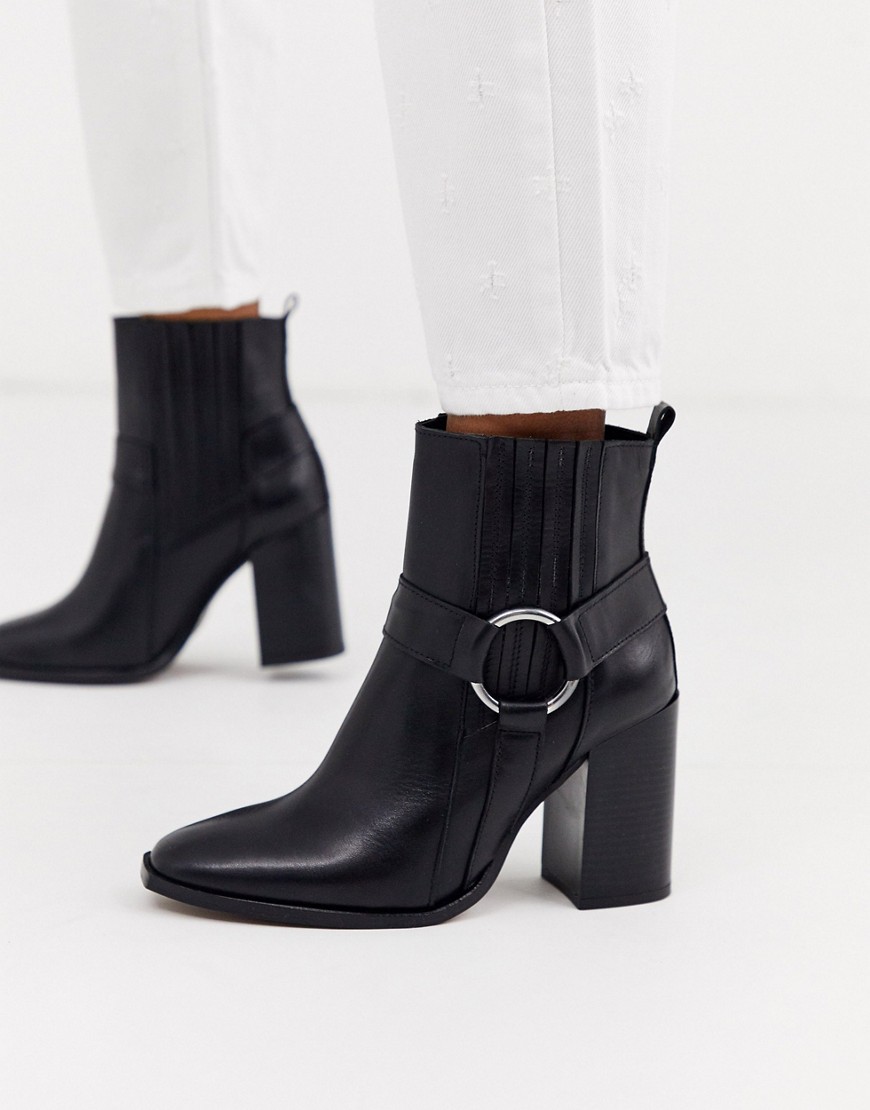 Depp - sorte ankelstøvler i læder med hæl og seledetalje