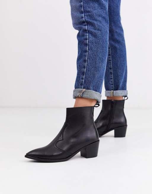 Black booties discount with silver toe