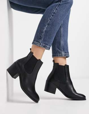 depp leather heeled chelsea boots