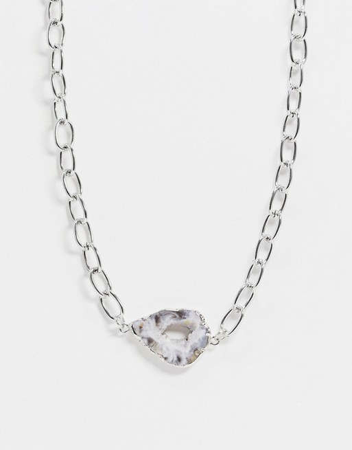 DesignB Exclusive neckchain in silver with oval links and multicolour natural stone pendant