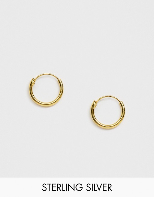 DesignB gold plated small hoop earrings in sterling silver