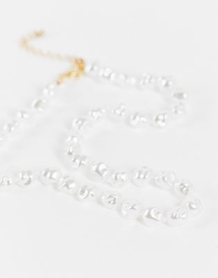 DesignB – Halskette aus Glas-Kunstperlen in Creme-Weiß