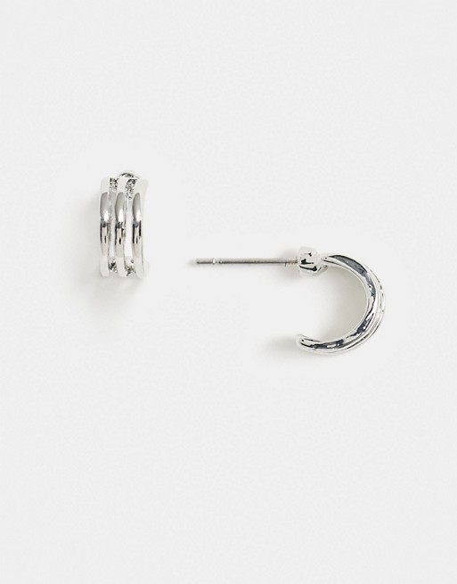 DesignB huggie hoop earrings in silver