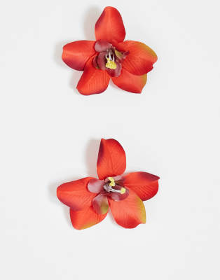 DesignB London - 2er-Pack Blumen-Haarspangen in Rot