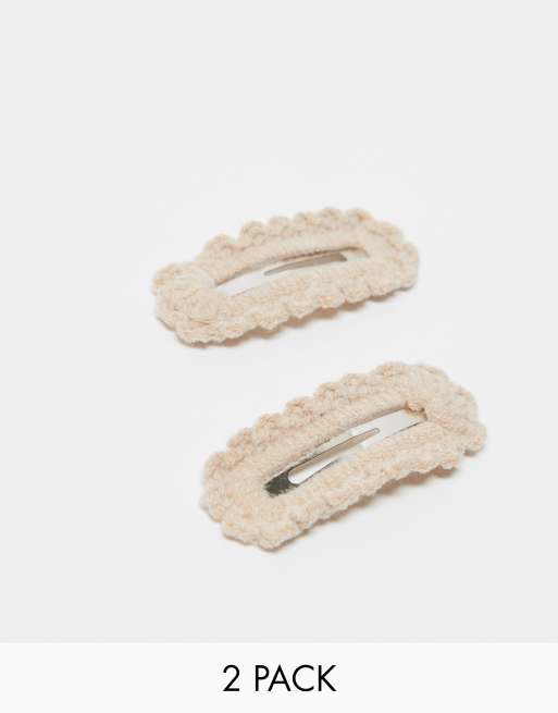 DesignB London – 2er-Pack Haarspangen mit Häkeldesign in Creme  