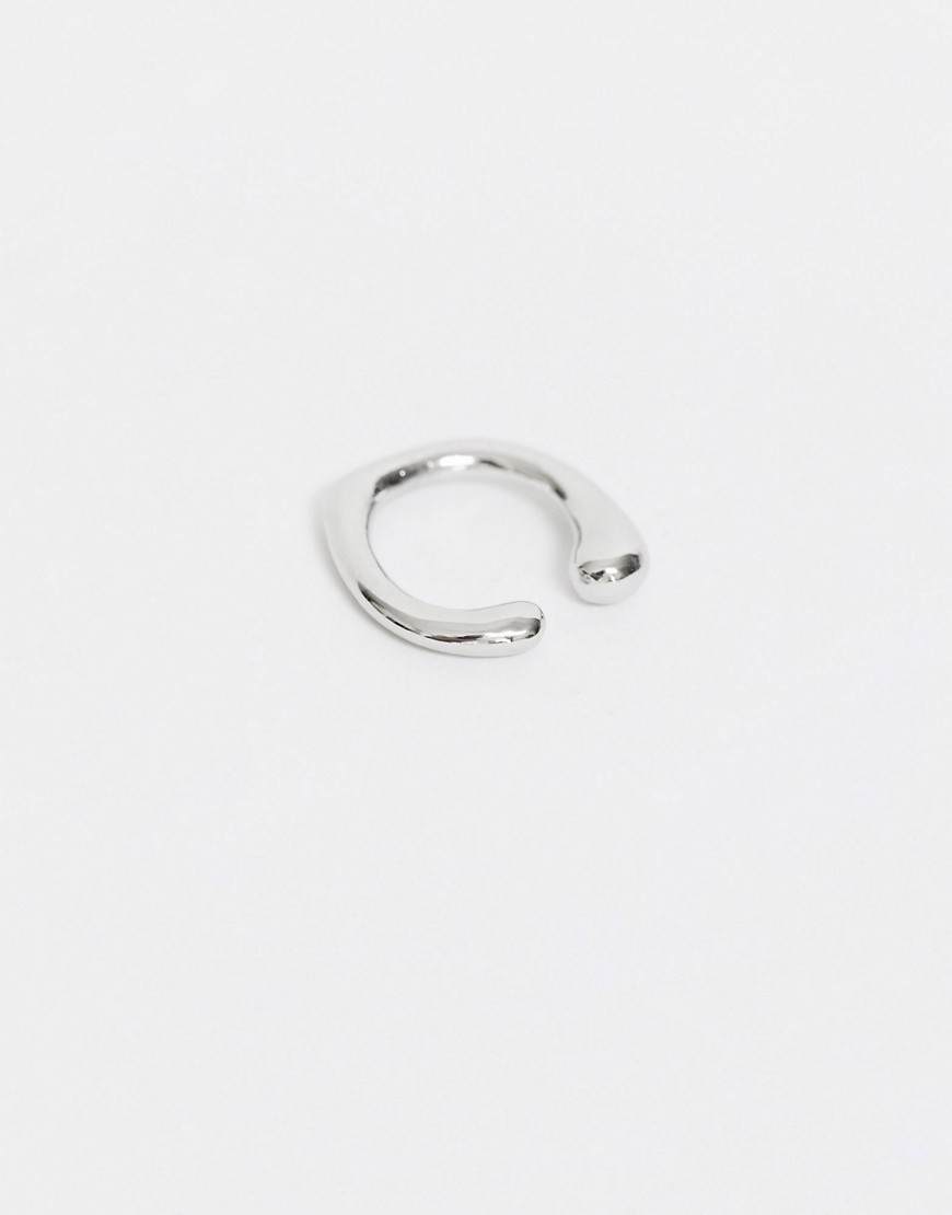 DesignB London abstract ear cuff in silver