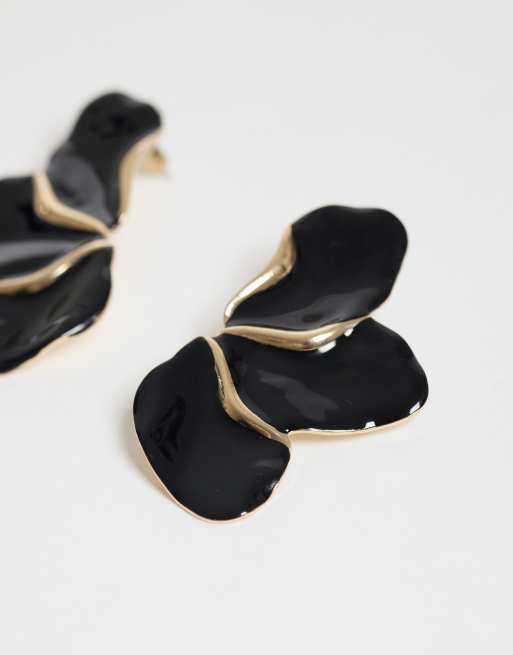 DesignB London black flower earrings, 4 of 5