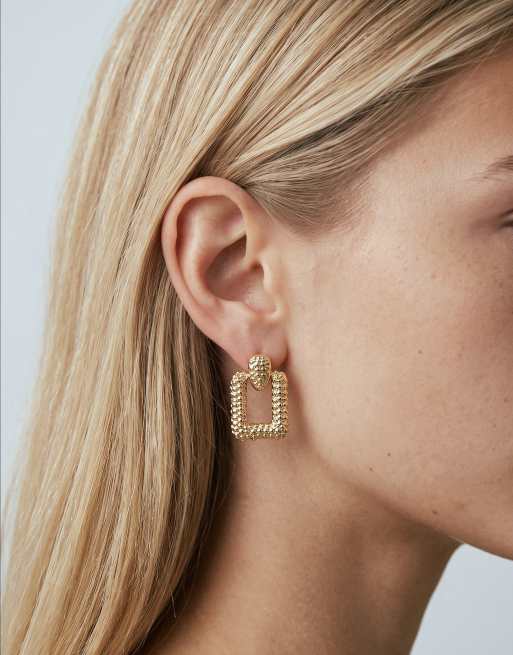 DesignB London boucles d'oreilles à pendentif texturées dorées, 5 de 5