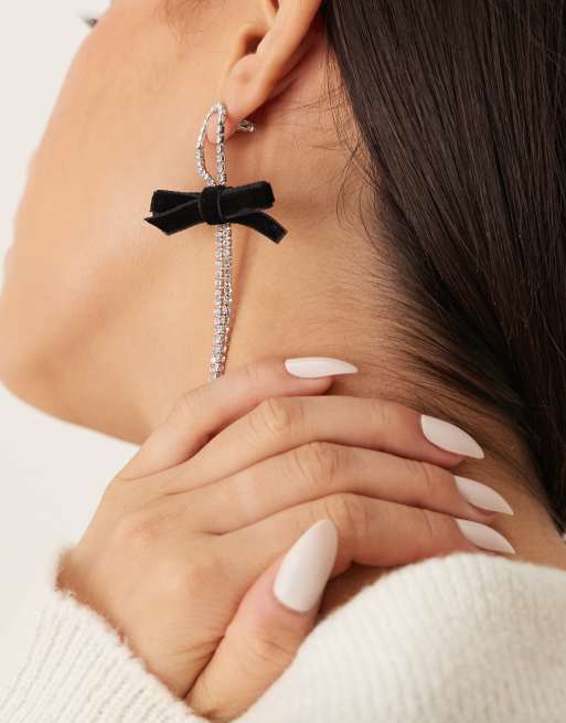 DesignB London - Boucles d'oreilles pendantes à strass et nœud en velours - Argenté, 2 de 4